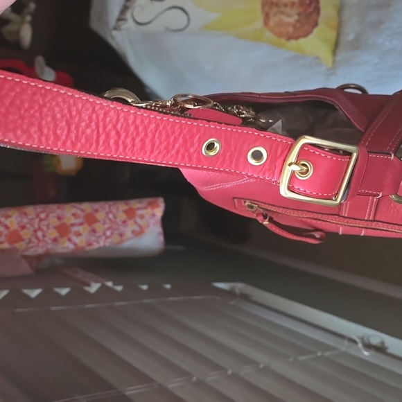 Coach Hamptons Barbie Pink Pebbled Leather Shoulder Bag Is 20yrs Old In EUC - Picture 6 of 17